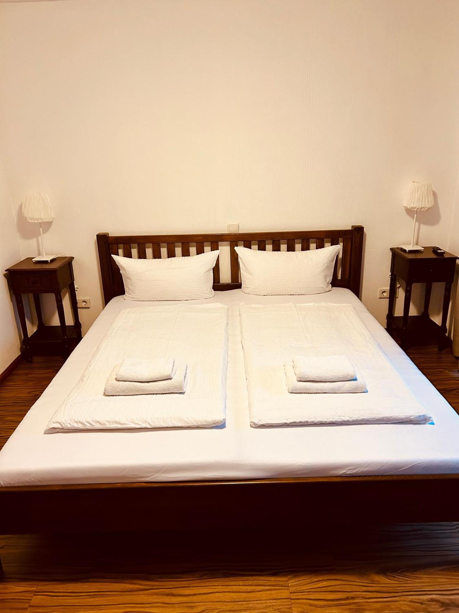 Apartments Maxim Руст Екстериор снимка