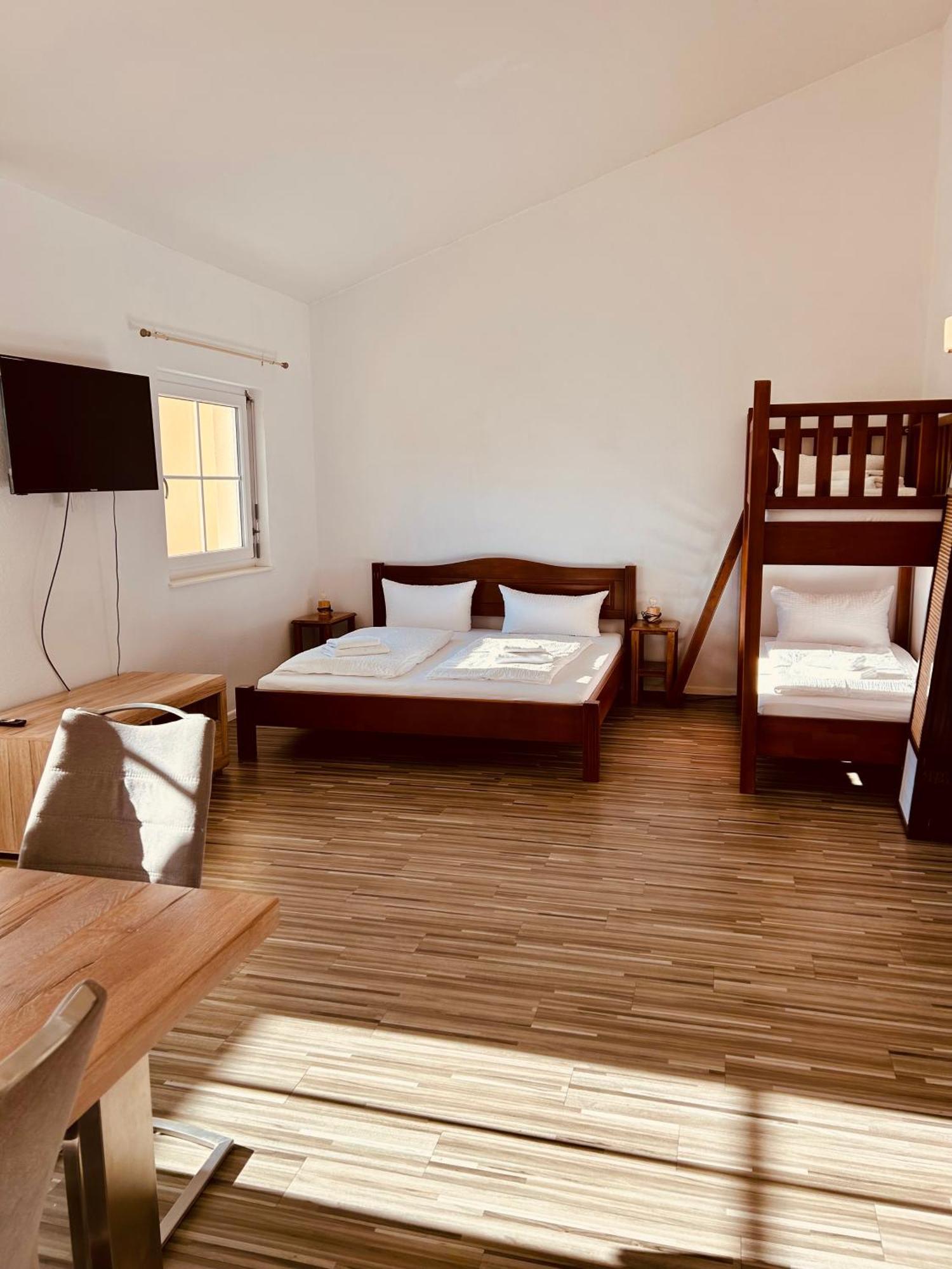 Apartments Maxim Руст Екстериор снимка